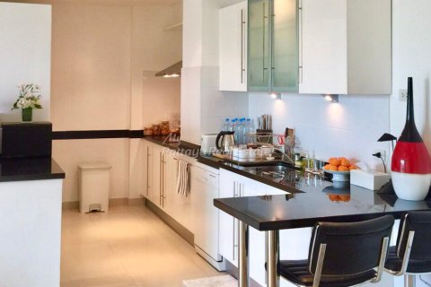 Condo in Pattaya, Thailand, 2 bedrooms № 178982 - photo 3