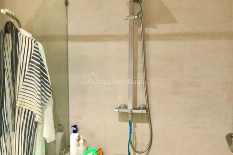 Condo in Pattaya, Thailand, 2 bedrooms № 178982 - photo 24