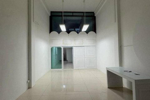 Townhouse in Khlong Toei, Bangkok, Thailand 4 bedrooms № 153417 - photo 4