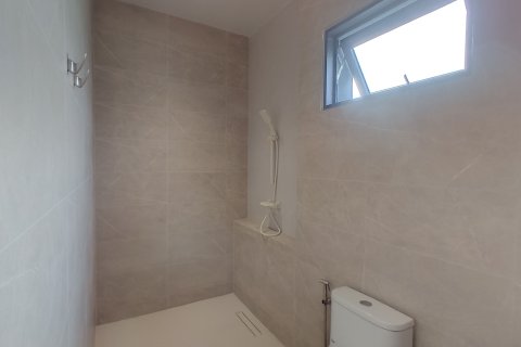 House in Hang Dong, Thailand 4 bedrooms № 153414 - photo 28