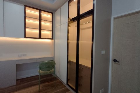 House in Hang Dong, Thailand 4 bedrooms № 153414 - photo 27