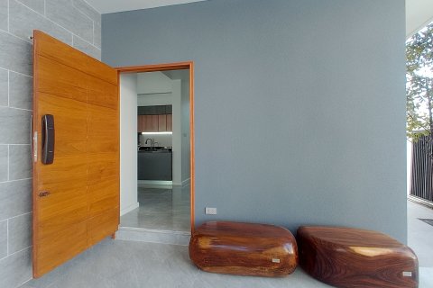House in Hang Dong, Thailand 4 bedrooms № 153414 - photo 10