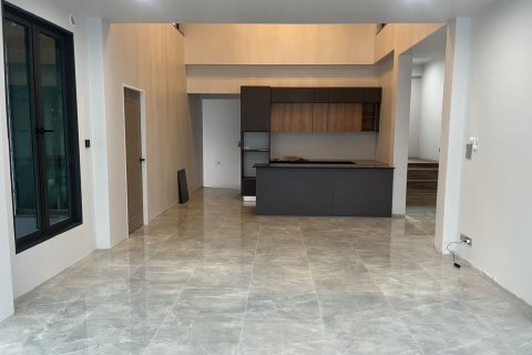 Дом в Ханг Донге, Таиланд с 4 спальнями  № 153414 - фото 3