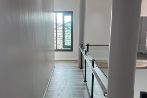 Дом в Ханг Донге, Таиланд с 4 спальнями  № 153414 - фото 6