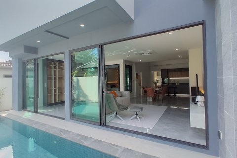 House in Hang Dong, Thailand 4 bedrooms № 153414 - photo 9