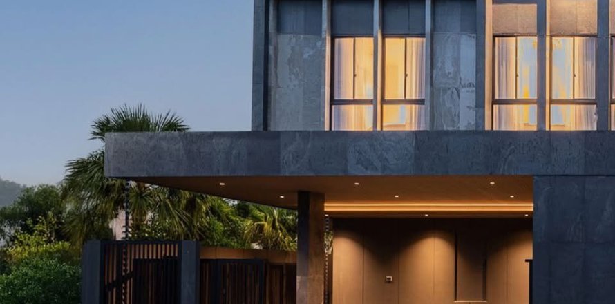 Вилла в Ханг Донге, Таиланд с 5 спальнями  № 153412