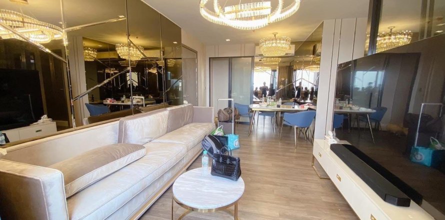 Кондоминиум с 2 спальнями в Чатучаке, Бангкок, Таиланд № 152886