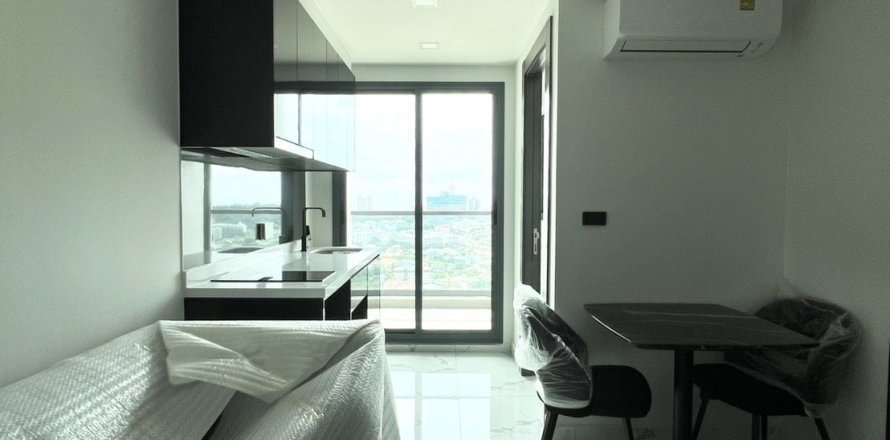 Studio in the Condo in Pattaya, Thailand  № 152887