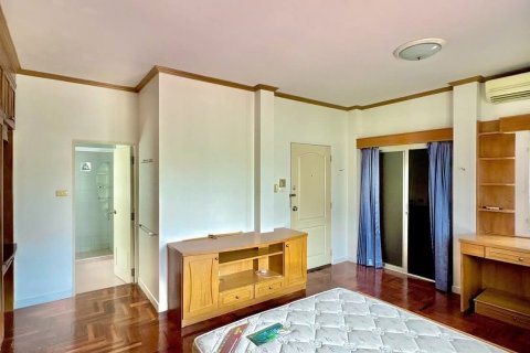 House in Pattaya, Thailand 4 bedrooms № 152883 - photo 8