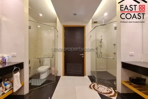 Condominio de 3 dormitorios en Jomtien Beach, Pattaya, Tailandia № 212801 - foto 29
