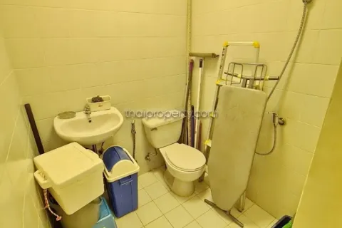 Condominio de 3 dormitorios en Jomtien Beach, Pattaya, Tailandia № 212801 - foto 18