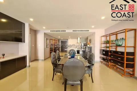 Condominio de 3 dormitorios en Jomtien Beach, Pattaya, Tailandia № 212801 - foto 5