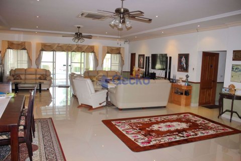 บ้านในพัทยา, ประเทศไทย 4 ห้องนอน № 197137 - รูปถ่าย 12