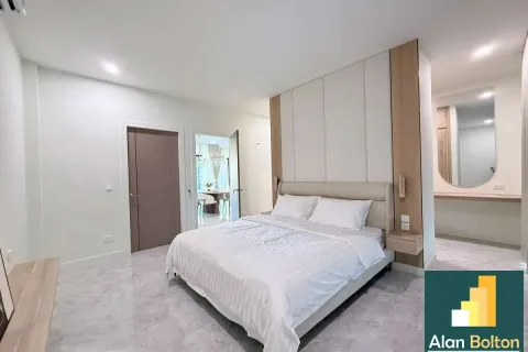 Casa de 3 dormitorios en Pattaya, Tailandia № 210854 - foto 9