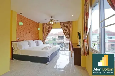 Casa de 7 dormitorios en Jomtien Beach, Pattaya, Tailandia № 210781 - foto 5