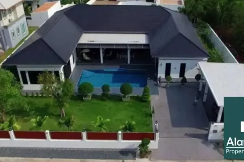 Maison à Pattaya, Thaïlande 4 chambres № 210783