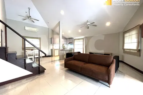 Casa de 3 dormitorios en Pattaya, Tailandia № 210777 - foto 3