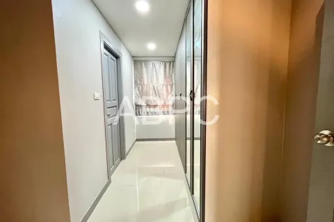 Casa de 2 dormitorios en Pattaya, Tailandia № 210779 - foto 7