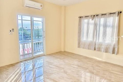 Townhouse in Khlung, Thailand 2 bedrooms № 149883 - photo 9