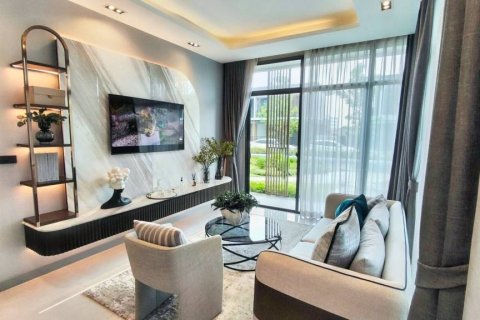 House in Bang Kaeo, Thailand 4 bedrooms № 115291 - photo 4