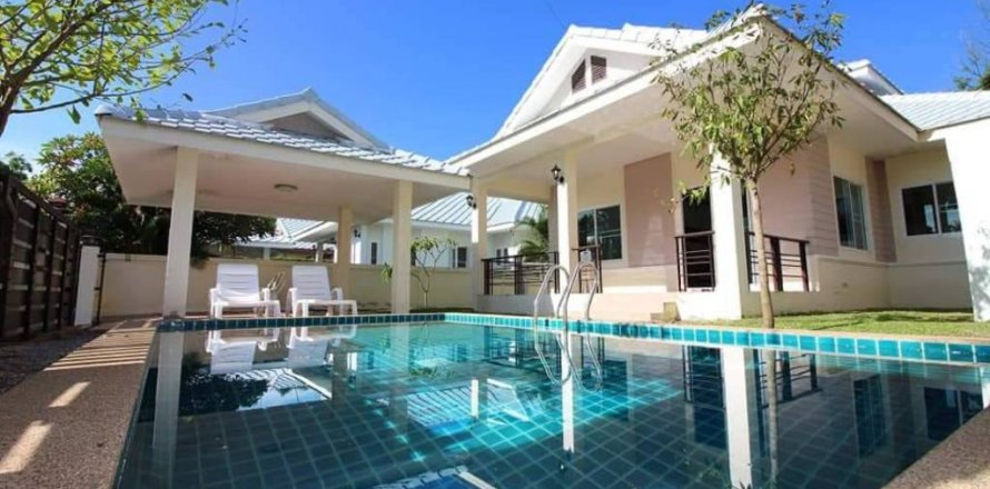 Villa in Hua Hin, Thailand 3 bedrooms № 115292