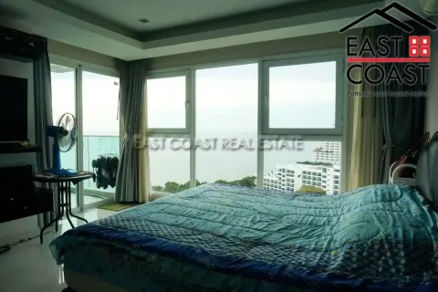 Condominio de 2 dormitorios en Pattaya, Tailandia № 213926 - foto 4