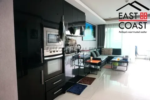 Condominio de 2 dormitorios en Pattaya, Tailandia № 213926 - foto 2