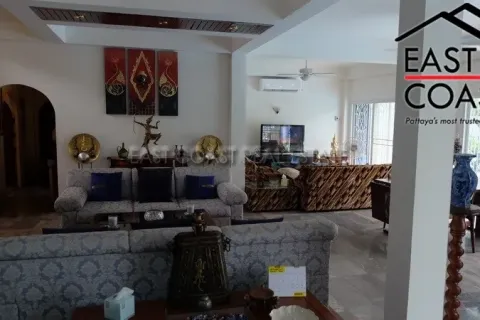 Haus in Pattaya, Thailand 4 Schlafzimmer № 213925 - Foto 6