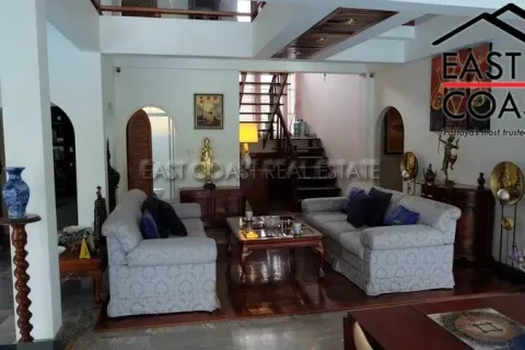 Haus in Pattaya, Thailand 4 Schlafzimmer № 213925 - Foto 4