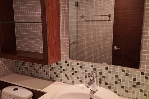 Кондоминиум с 2 спальнями в Ваттхане, Бангкок, Таиланд № 147627 - фото 25