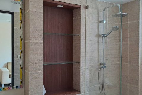 Кондоминиум с 2 спальнями в Ваттхане, Бангкок, Таиланд № 147627 - фото 19
