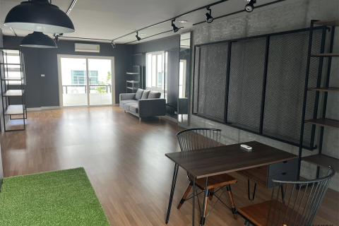 Townhouse in Bangkok, Thailand 6 bedrooms № 189550 - photo 5
