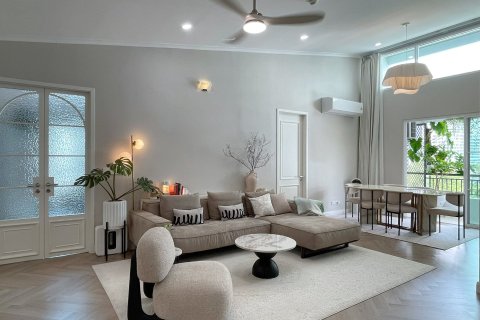 Condo in Bangkok, Thailand, 3 bedrooms  № 176478