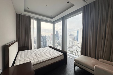 Condo in Sathon, Bangkok, Thailand, 3 bedrooms  № 176475 - photo 5