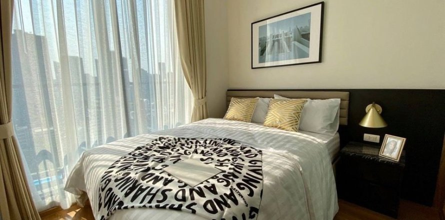 Condo in Watthana, Bangkok, Thailand, 2 bedrooms  № 176473