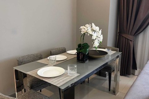 Condo in Bang Rak, Bangkok, Thailand, 2 bedrooms  № 169574 - photo 6