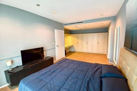 Condo à Khlong Toei, Bangkok, Thaïlande, 2 chambres  № 169576 - photo 7