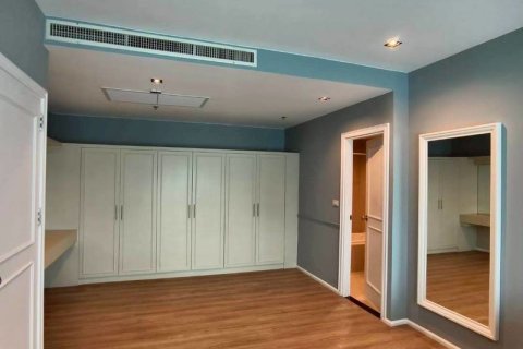 Condo à Khlong Toei, Bangkok, Thaïlande, 2 chambres  № 169576 - photo 3