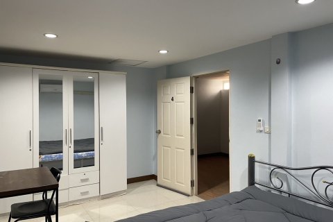 Townhouse à Huai Khwang, Bangkok, Thaïlande 5 chambres № 169578 - photo 7