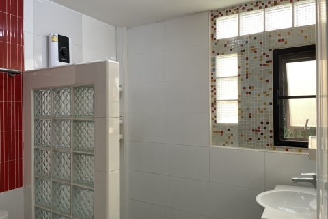 Townhouse à Huai Khwang, Bangkok, Thaïlande 5 chambres № 169578 - photo 9