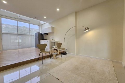 Townhouse à Lat Phrao, Bangkok, Thaïlande 2 chambres № 169577 - photo 2