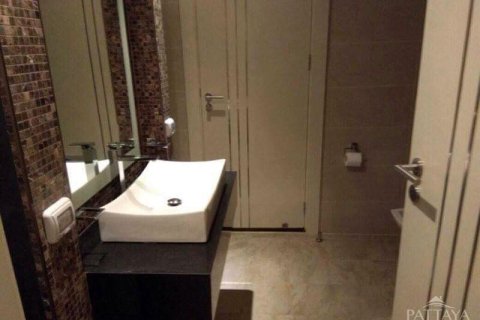 Condo in Pattaya, Thailand, 1 bedroom № 204174 - photo 6