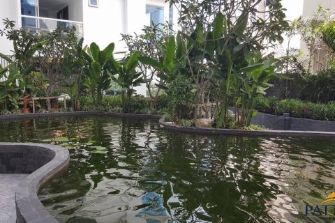 Condo in Pattaya, Thailand, 2 bedrooms № 204180 - photo 12