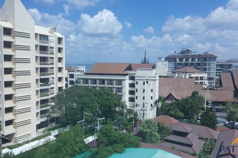Condo in Pattaya, Thailand, 2 bedrooms № 204180 - photo 11