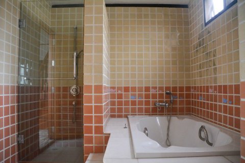 Condo in Watthana, Bangkok, Thailand, 5 bedrooms № 155183 - photo 17