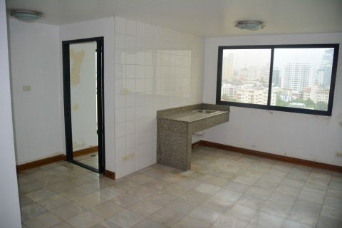 Condo in Watthana, Bangkok, Thailand, 5 bedrooms № 155183 - photo 19