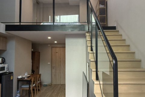 Студия в кондо в Сатхоне, Бангкок, Таиланд № 155189 - фото 2