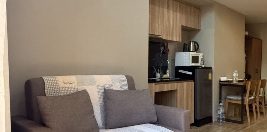 Студия в кондо в Сатхоне, Бангкок, Таиланд № 155189