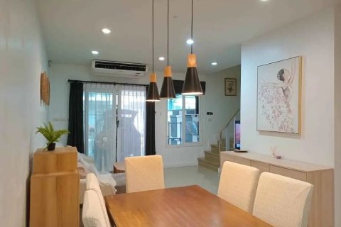 Townhouse in Chiang Mai, Thailand 3 bedrooms № 161640 - photo 9