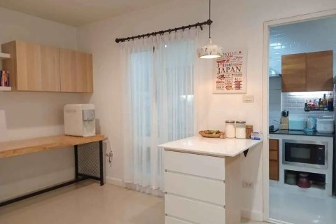 Townhouse in Chiang Mai, Thailand 3 bedrooms № 161640 - photo 11